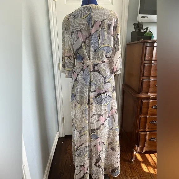 Sheer wrap maxi dress - Picture 2 of 2